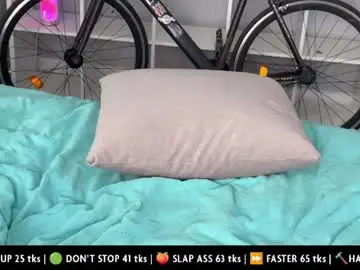 Chaturbate Adult Video Chat of manussa69