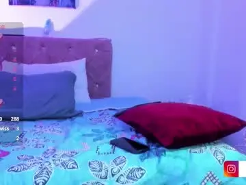 Chaturbate Live Sex Cam of natacha_ferrer1