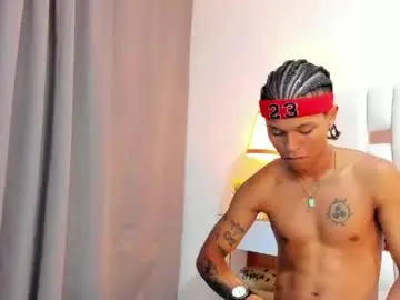 Chaturbate Sex Cam of andykings_1