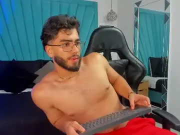 Chaturbate Best Webcam of francobanderas1