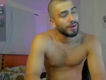 Chaturbate Nude Webcam of francobanderas1