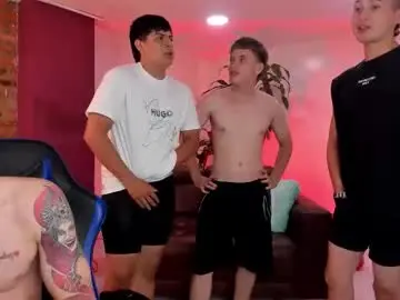 Chaturbate Watch Live Sex Cams of handsomeboys19
