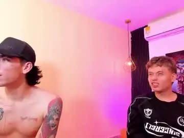 Chaturbate Private Sex Chat of handsomeboys19