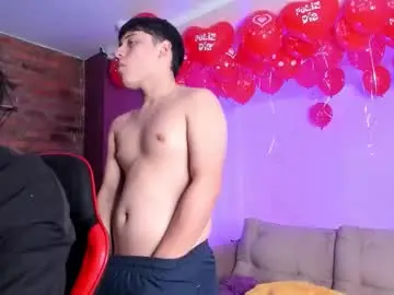 Chaturbate Adult Webcams of handsomeboys19