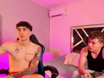 Chaturbate Sex Chat of handsomeboys19