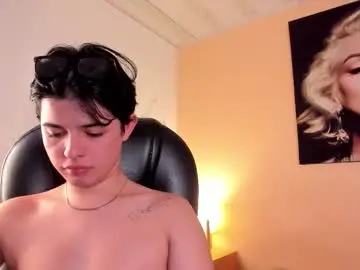 Chaturbate Private Sex Chat of handsomeboys19