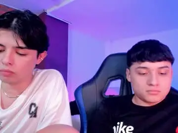 Chaturbate Free Porn Cam of handsomeboys19