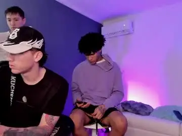 Chaturbate Free Porn Cam of handsomeboys19