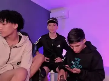 Chaturbate Watch Live Sex Cams of handsomeboys19