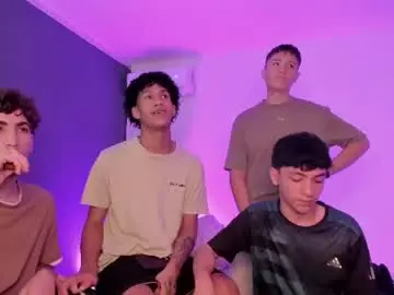 Chaturbate Private Sex Chat of handsomeboys19
