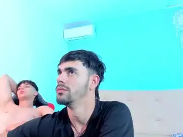 Chaturbate Nude Webcam of handsomeboys19