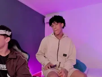 Chaturbate Watch Live Sex Cams of handsomeboys19
