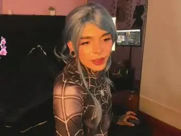 Chaturbate Live Sex Cam of its_issa
