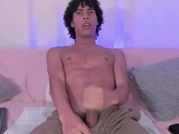 Chaturbate Watch Live Sex Cams of kleo_helenos