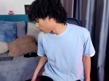 Chaturbate Live Sex Cam of kleo_helenos