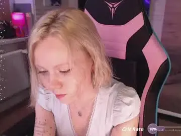 Chaturbate Watch Live Sex Cams of lucy_mirror