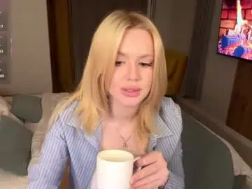 Chaturbate Free Porn Cam of moonavellee