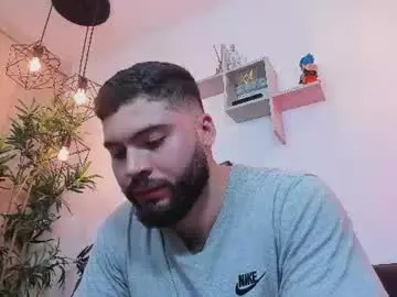 Chaturbate Free Porn Cam of sebastianvilla__