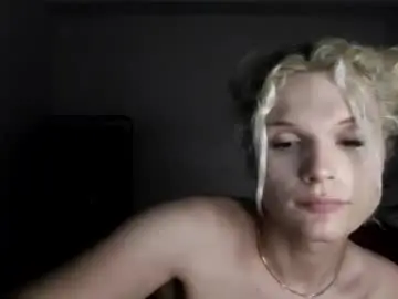 Chaturbate Sex Cam of annamarrie777