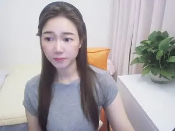 Chaturbate Adult Video Chat of bhlinxuemei