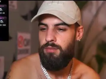 Chaturbate Adult Video Chat of hairyrobxxx