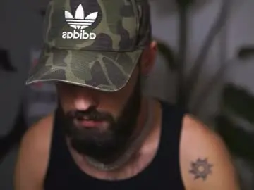 Chaturbate Adult Video Chat of hairyrobxxx