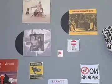 Chaturbate Sex Cam of hairyrobxxx