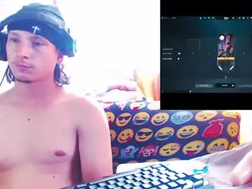 Chaturbate Live Sex Cam of mrkingsaintx
