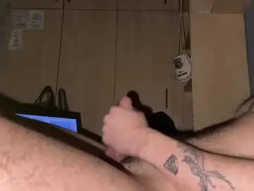 Chaturbate Free Live Porn of twinkyboy85