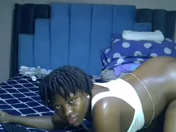 Chaturbate Adult Webcam of melanin_moon