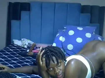 Chaturbate Live Sex of melanin_moon