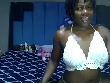 Chaturbate Adult Webcam of melanin_moon