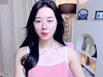 Chaturbate Live Porn of miu99999