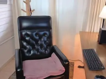 Chaturbate Free Porn Cam of pamela_johnsonn