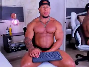 Chaturbate Free Live Porn of travis_lenox_