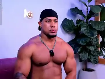 Chaturbate Sex Cam of travis_lenox_