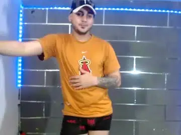 Chaturbate Free Live Porn of alessandrobooy