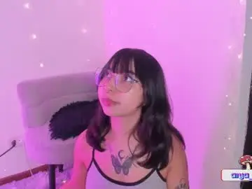 Chaturbate Best live sex cam show of arya_line