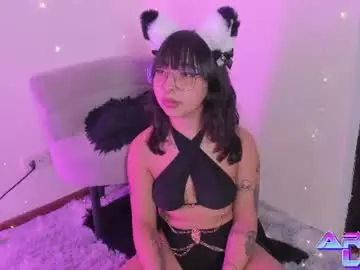 Chaturbate Best live sex cam show of arya_line