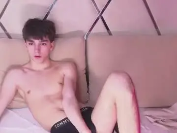 Chaturbate Best Webcam of moodcontroller