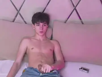 Chaturbate Best live sex cam show of moodcontroller
