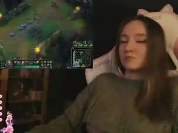 Chaturbate Nude Webcam of moonlish_siren