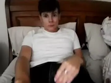 Chaturbate Watch Live Sex Cams of michaeltwinkboy