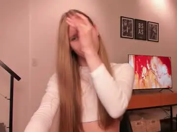 Chaturbate Live Sex Cam of mira_lite