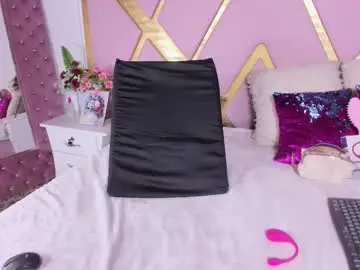 Chaturbate Sex Cam of shellbydior