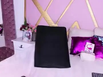 Chaturbate Sex Cam of shellbydior