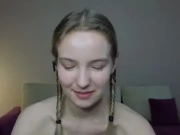 Chaturbate Watch Live Sex Cams of tashinapetitto