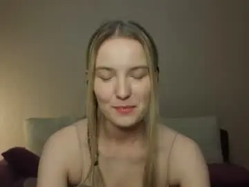Chaturbate Live Sex Cam of tashinapetitto