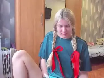 Chaturbate Sex Chat of tiny_kiss