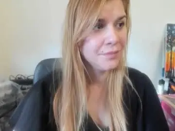 Chaturbate Best Webcam of artsyandcraftsy_